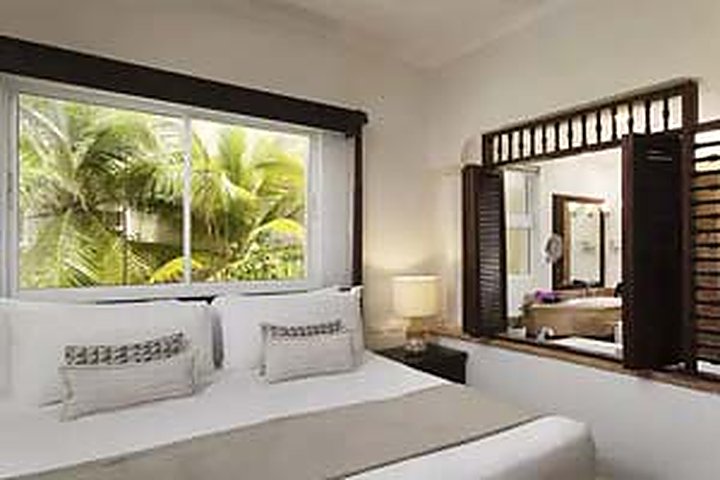 The Level Junior Suite Garden View